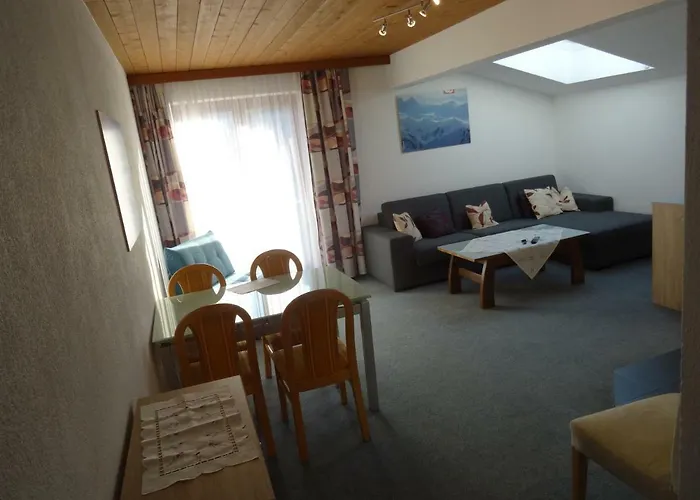 أبارتمينتهاوس تيشنير