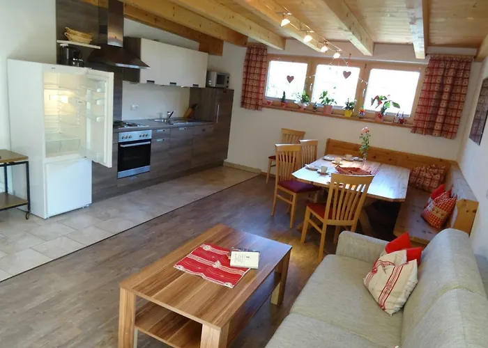 أبارتمينتهاوس تيشنير *