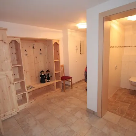 Appartments Tischner 유던스