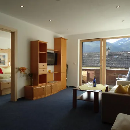 아파트 Appartmenthaus Tischner 유던스
